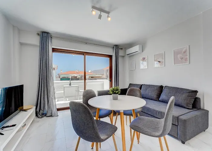 Harmony Apartment With Ocean View In Parque Royal